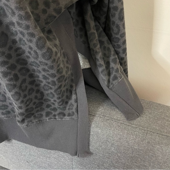Avia Grey Leopard Print Sweatshirt - Picture 4 of 8